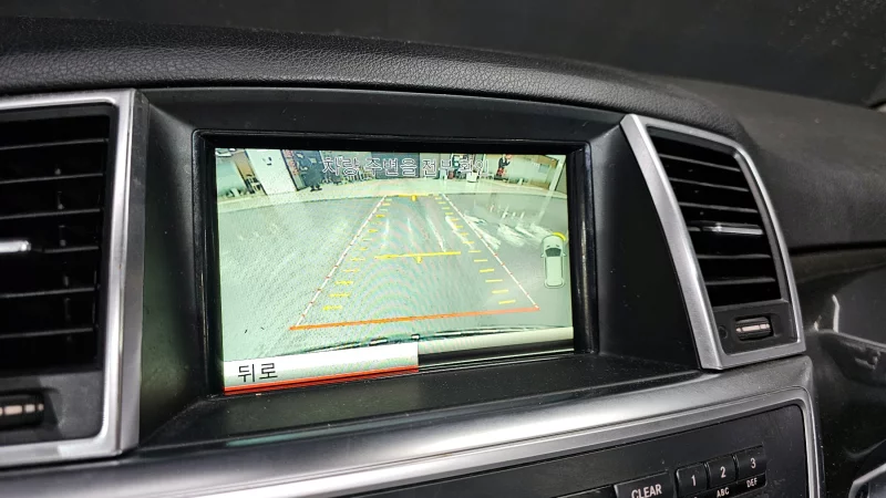 Mercedes-Benz M-class