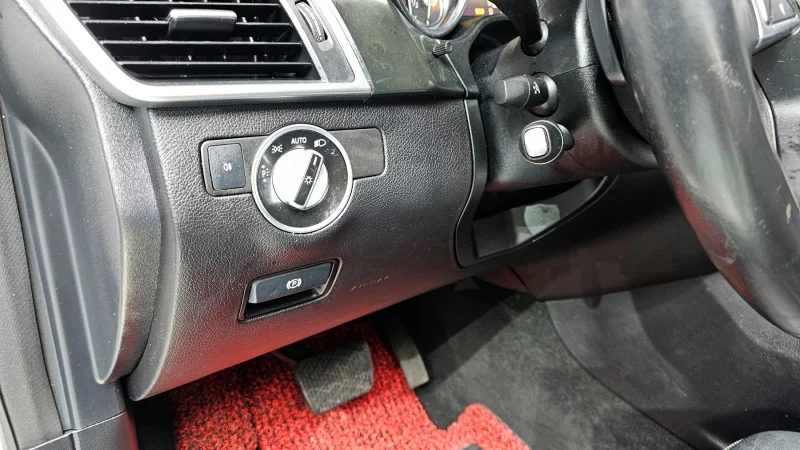 Mercedes-Benz M-class