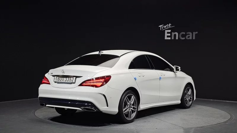 Mercedes-Benz CLA-Class