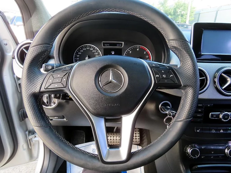 Mercedes-Benz B-Class