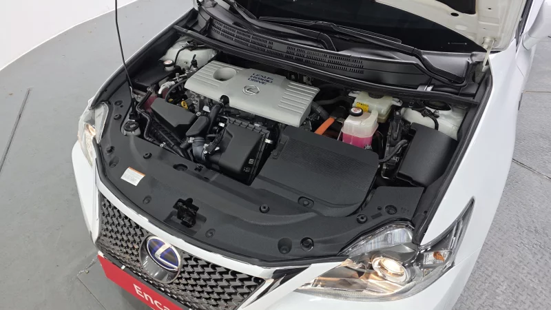 Lexus CT200h