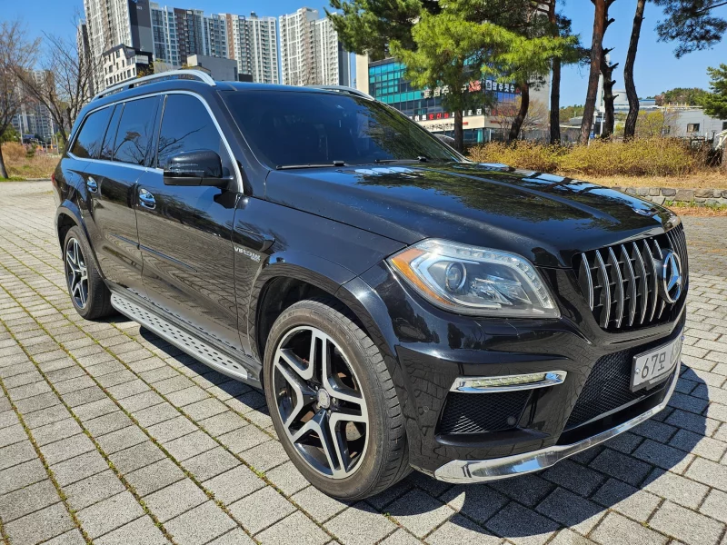 Mercedes-Benz GL-Class