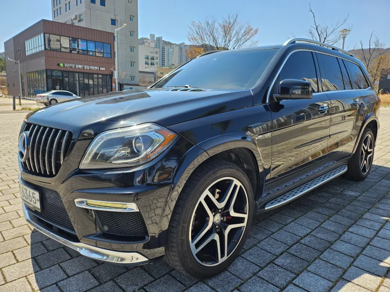 Mercedes-Benz GL-Class