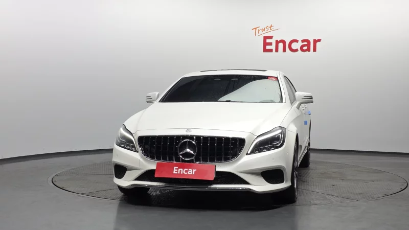 Mercedes-Benz CLS-Class
