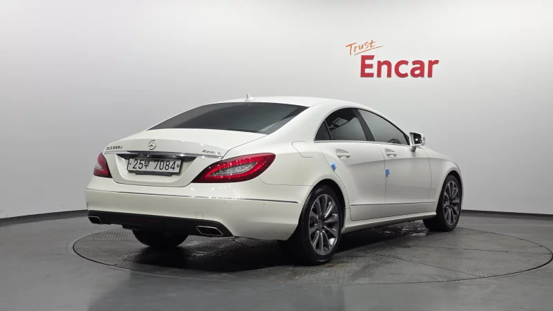 Mercedes-Benz CLS-Class