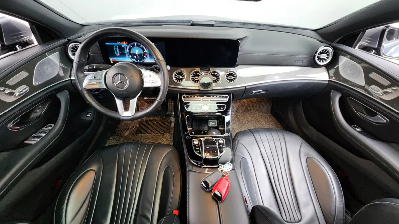 Mercedes-Benz CLS-Class