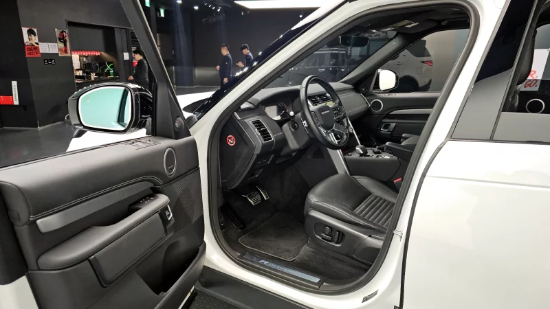 Land Rover DISCOVERY