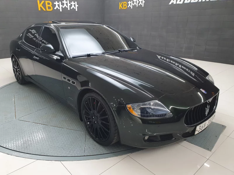 Maserati QUATTROPORTE