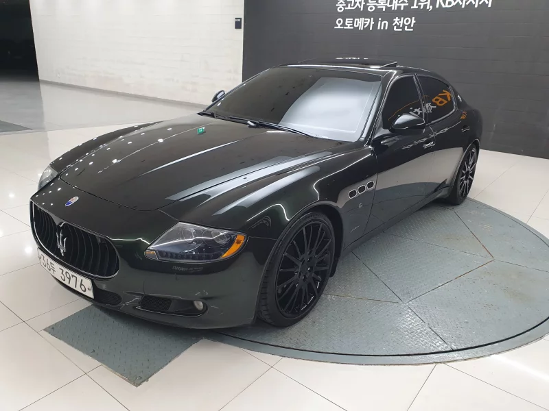 Maserati QUATTROPORTE
