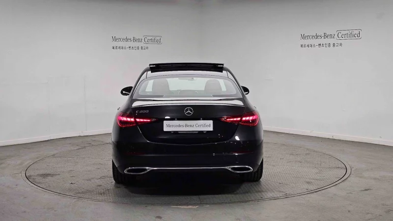 Mercedes-Benz C-Class