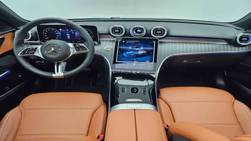 Mercedes-Benz C-Class