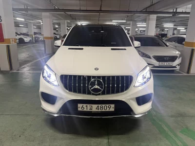 Mercedes-Benz GLE-Class