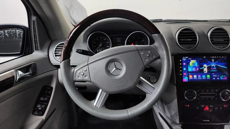 Mercedes-Benz GL-Class