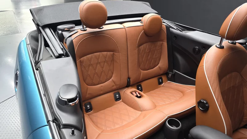 MINI Cooper Convertible