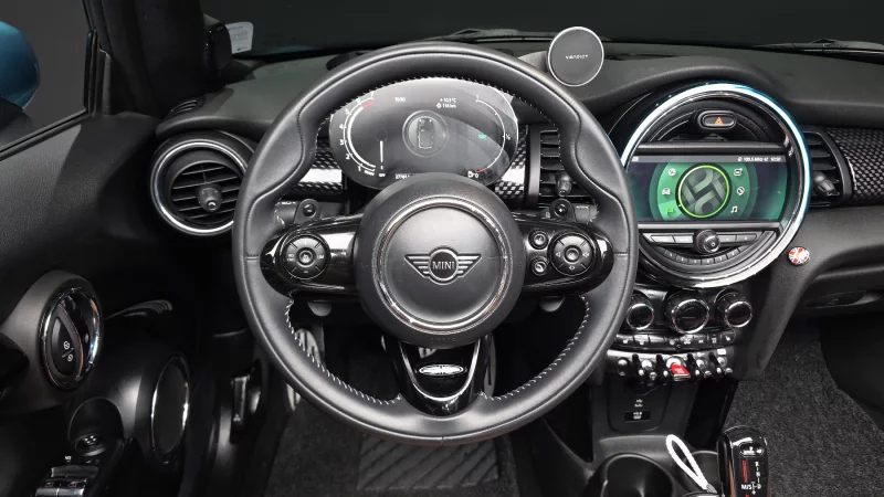 MINI Cooper Convertible