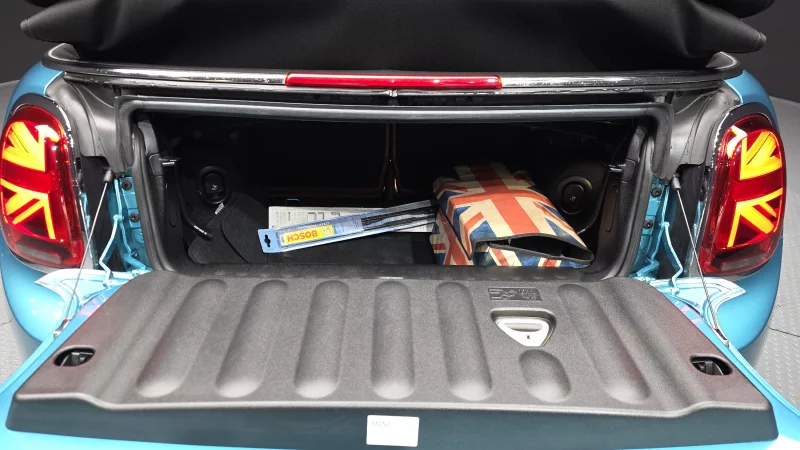 MINI Cooper Convertible