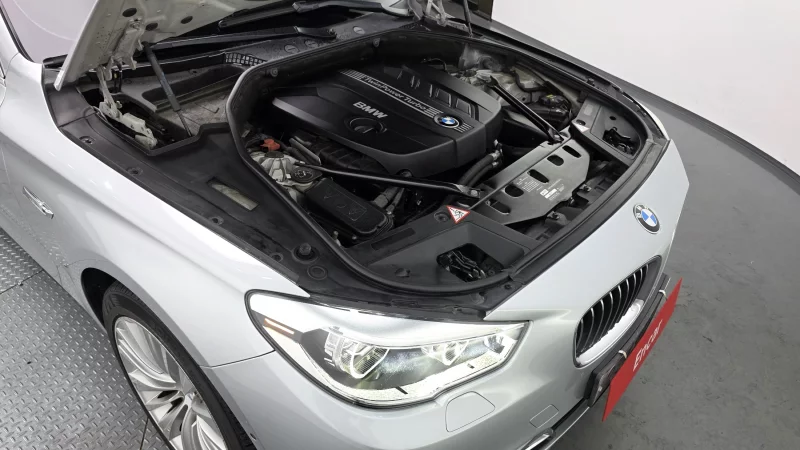 BMW 5-Series Gran Turismo