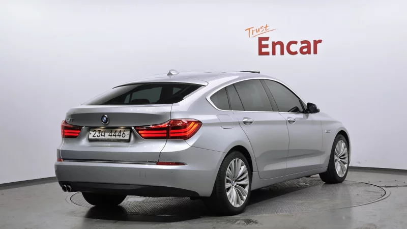 BMW 5-Series Gran Turismo