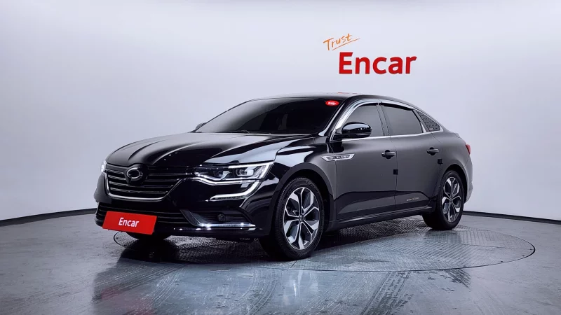 Renault SM6