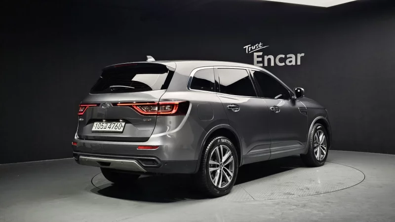 Renault QM6