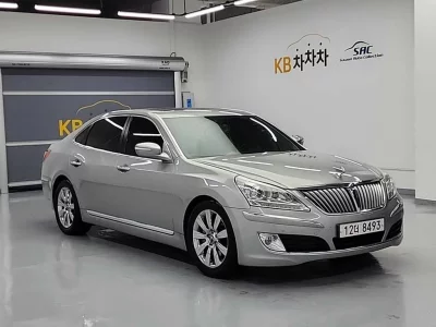 Hyundai Equus