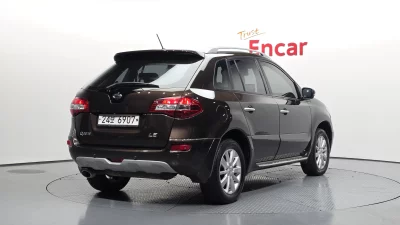 Renault QM5