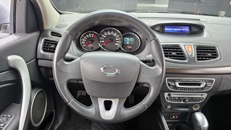 Renault SM3
