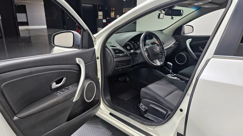 Renault SM3