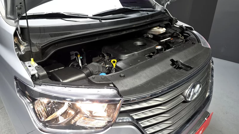 Hyundai Grand Starex