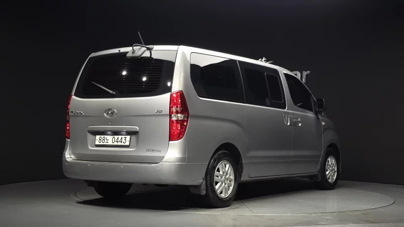Hyundai Grand Starex