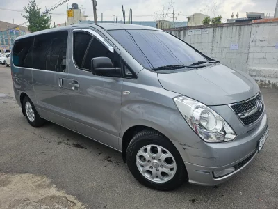 Hyundai Grand Starex