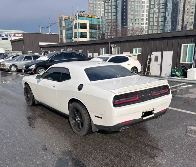 Dodge CHALLENGER