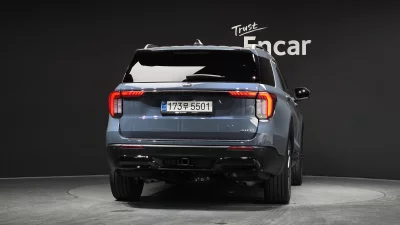 Ford EXPLORER