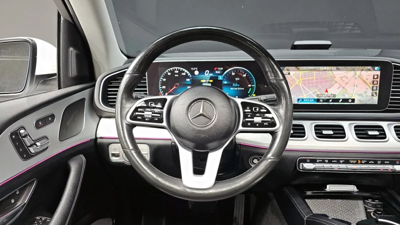 Mercedes-Benz GLE-Class
