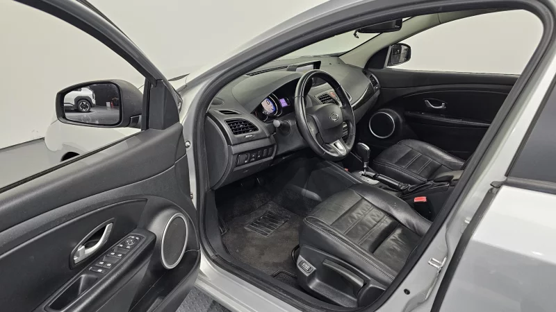 Renault SM3