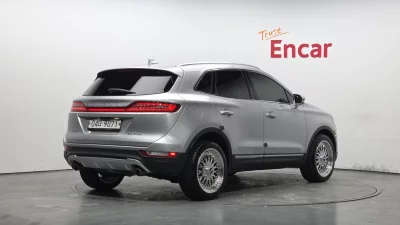 Lincoln MKC