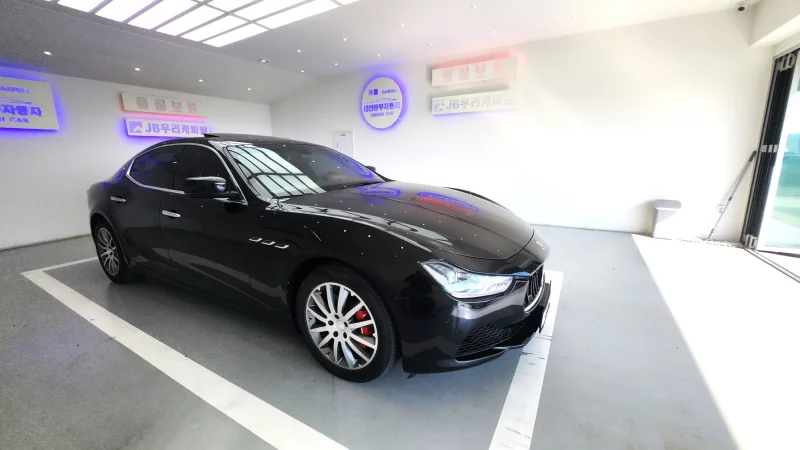 Maserati Ghibli