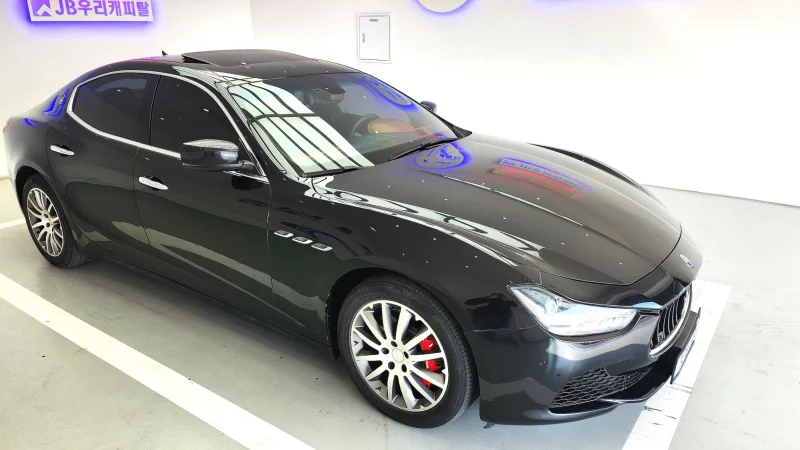 Maserati Ghibli