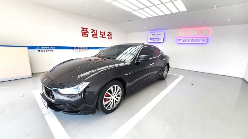 Maserati Ghibli