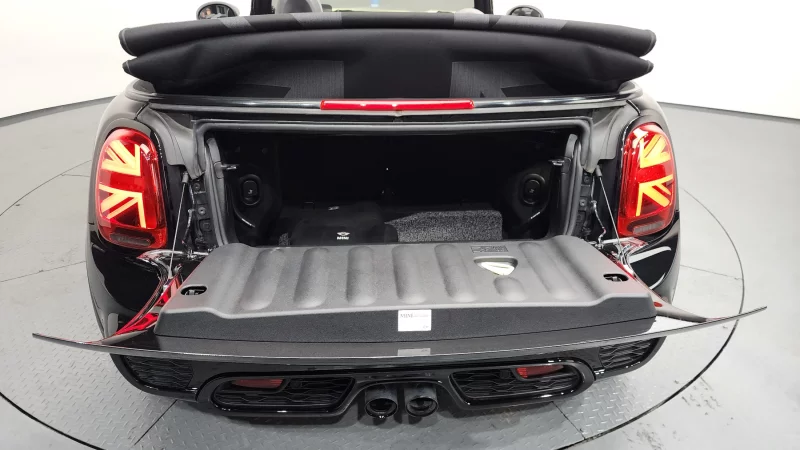 MINI Cooper Convertible