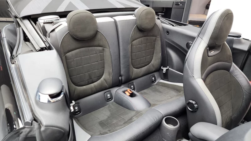 MINI Cooper Convertible