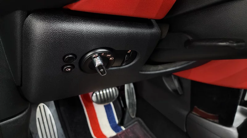 MINI Cooper Convertible