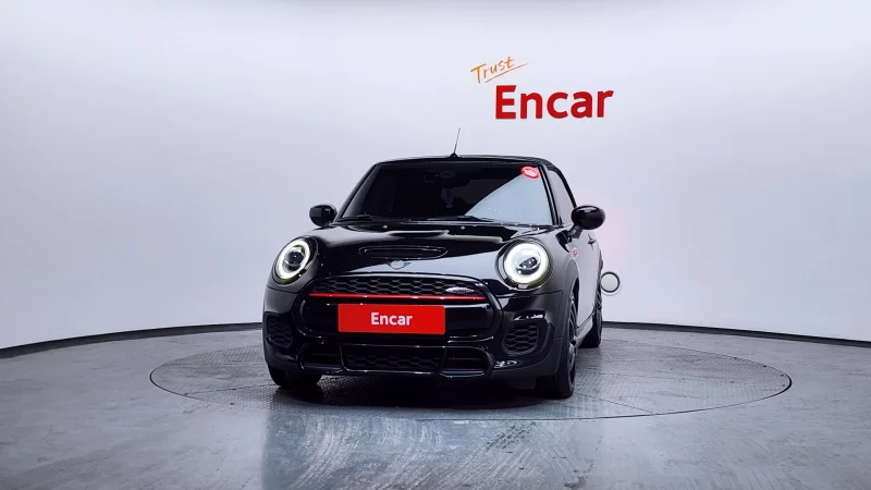 MINI Cooper Convertible