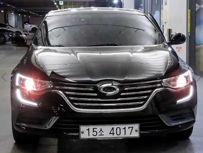 Renault SM6