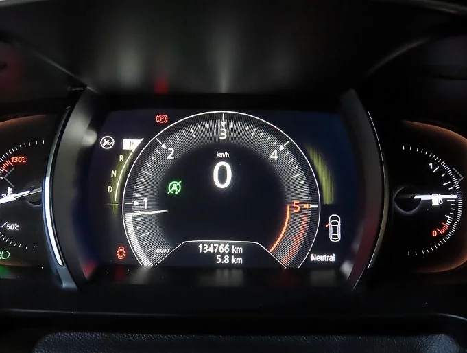 Renault SM6