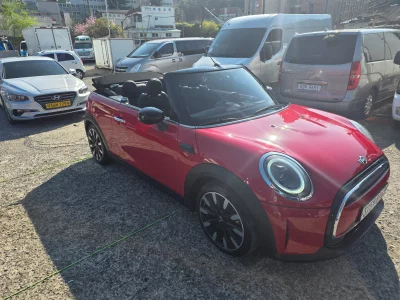 MINI Cooper Convertible
