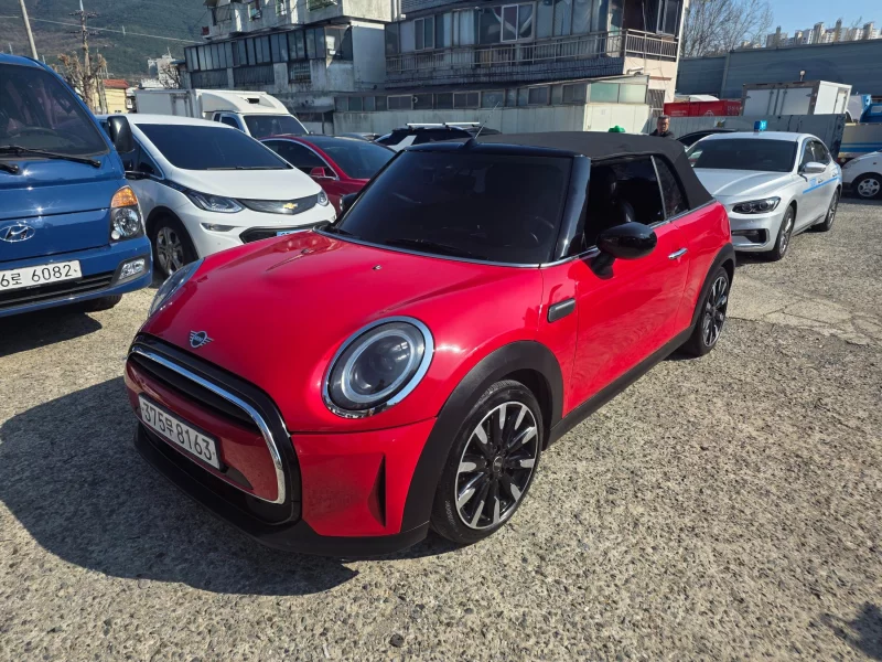 MINI Cooper Convertible