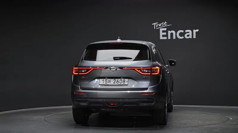Renault QM6
