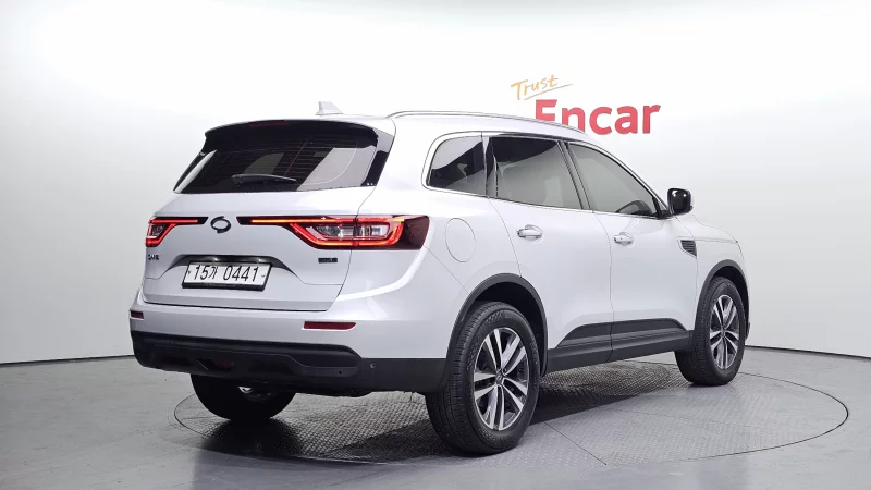 Renault QM6
