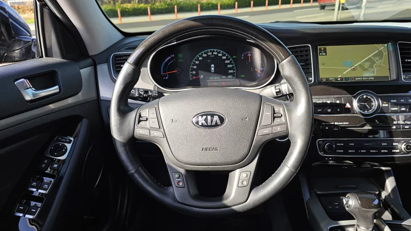 Kia K7